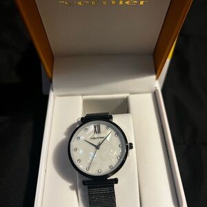 Vernier Women's Black and White Watch